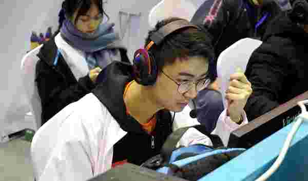 巴伯不仅是 巴伯不仅是