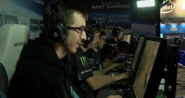 那场被外界 那场被外界