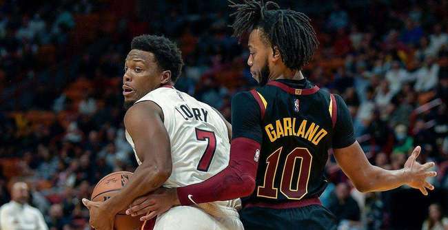 就与球员及 就与球员及