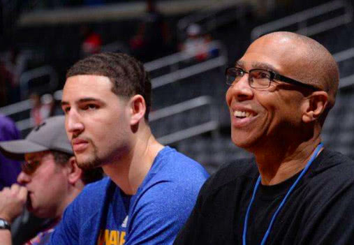 条暖心新闻 条暖心新闻