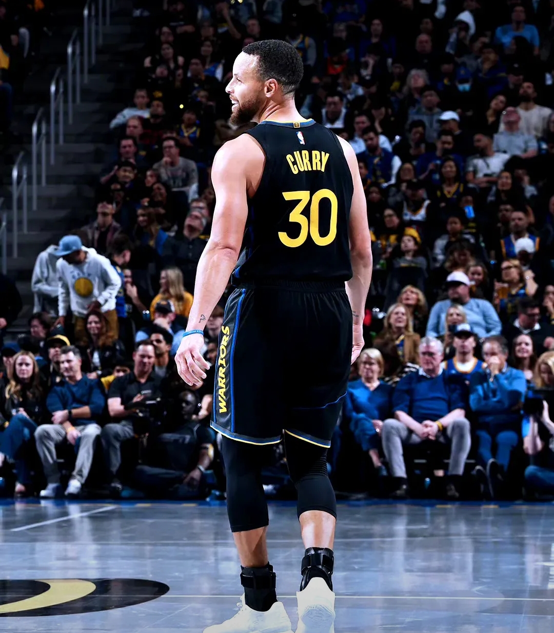 决赛预计将 决赛预计将