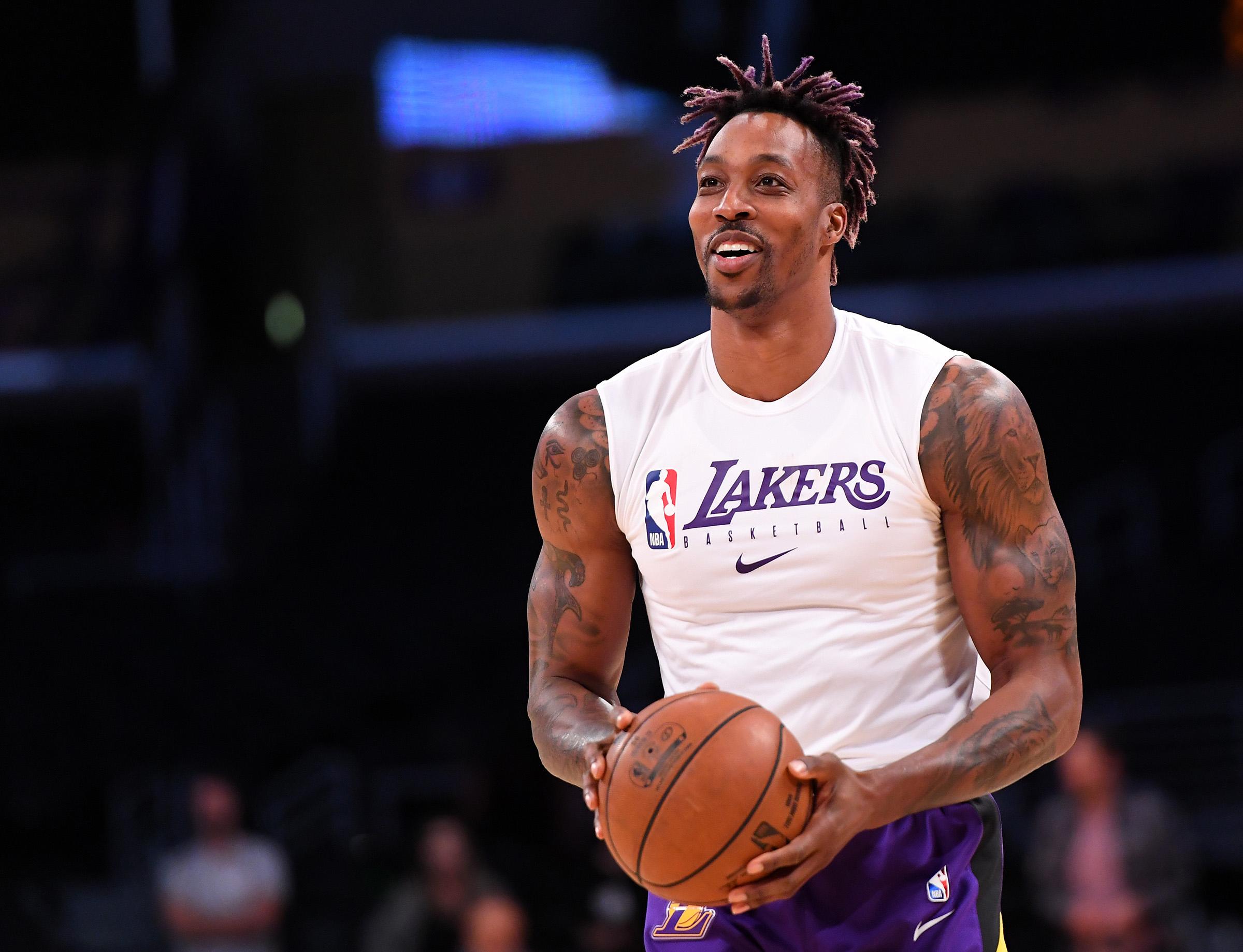 萨热在用人 萨热在用人